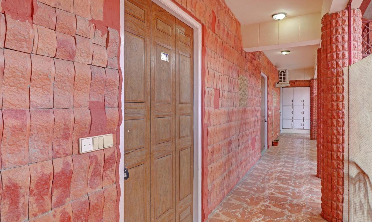 Hotel Vikrant Pinjaur Exterior photo